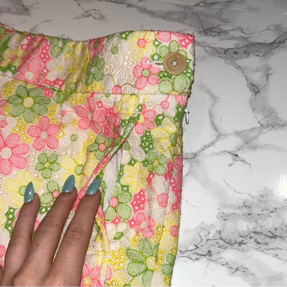 Lilly Pulitzer Sloane Sunbonnet Floral Eyelet Lace Shorts Size 0 - Picture 8 of 9